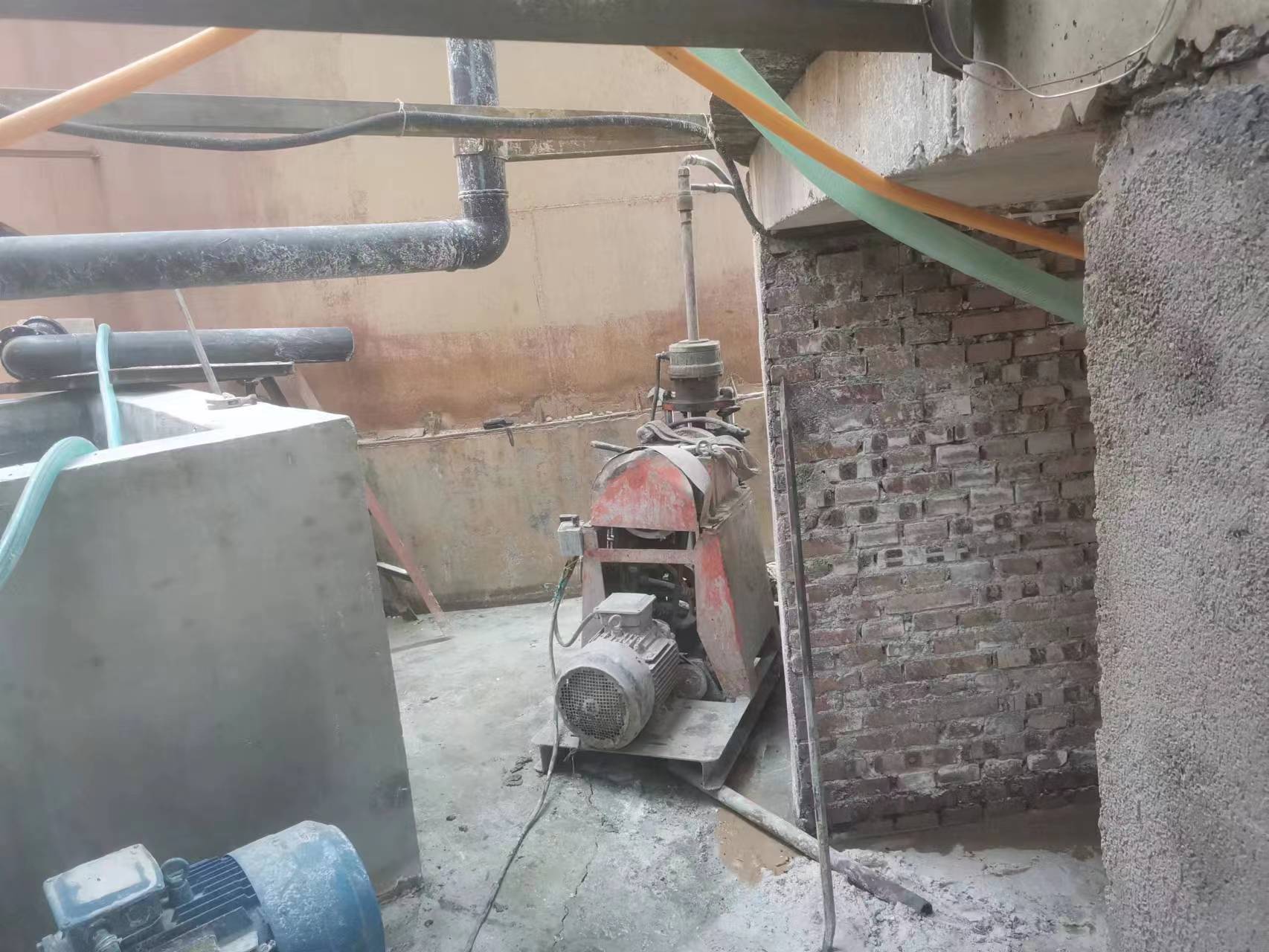 新城设备基础注浆